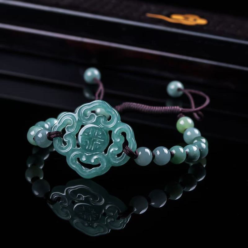 Jewelry & Watches Sp Z Oo Janów Lubelski - Bracelet en jadéite naturelle de qualité