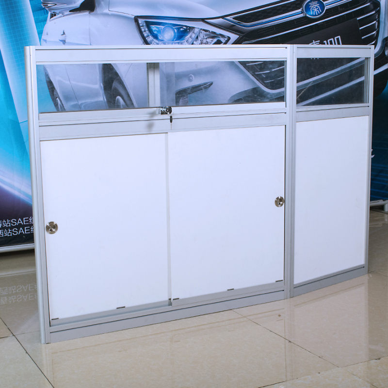Vitrine pliable en verre pour  - Jewelry And Watches Store avis et prix