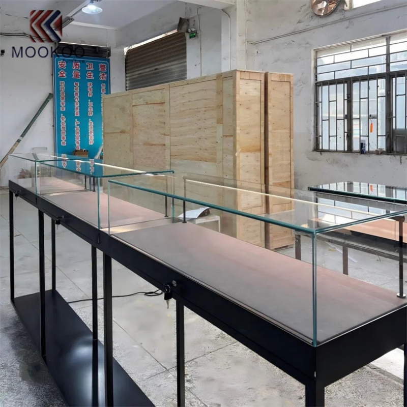 Vitrine en verre personnalisab - Jewelry And Watches Store avis et prix