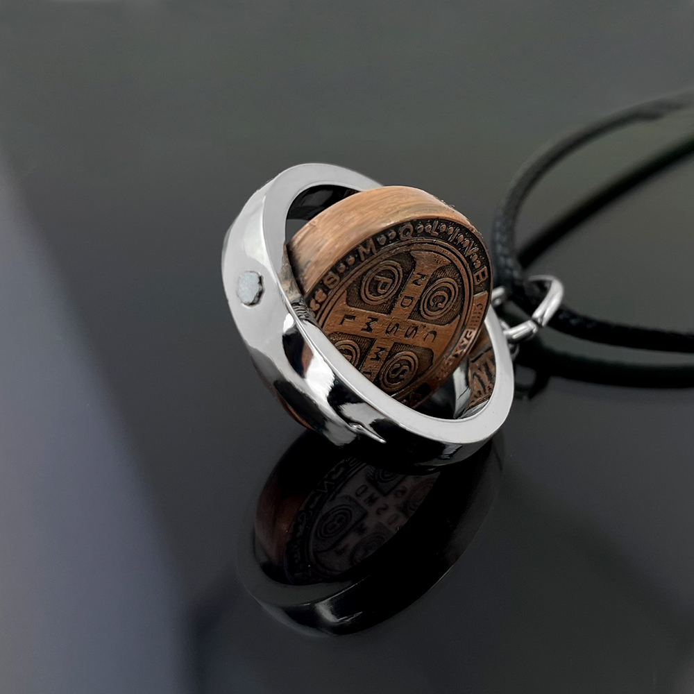 Nouveau collier médaille Saint - Jewelry & Watches Sp Z Oo Janów Lubelski avis et prix
