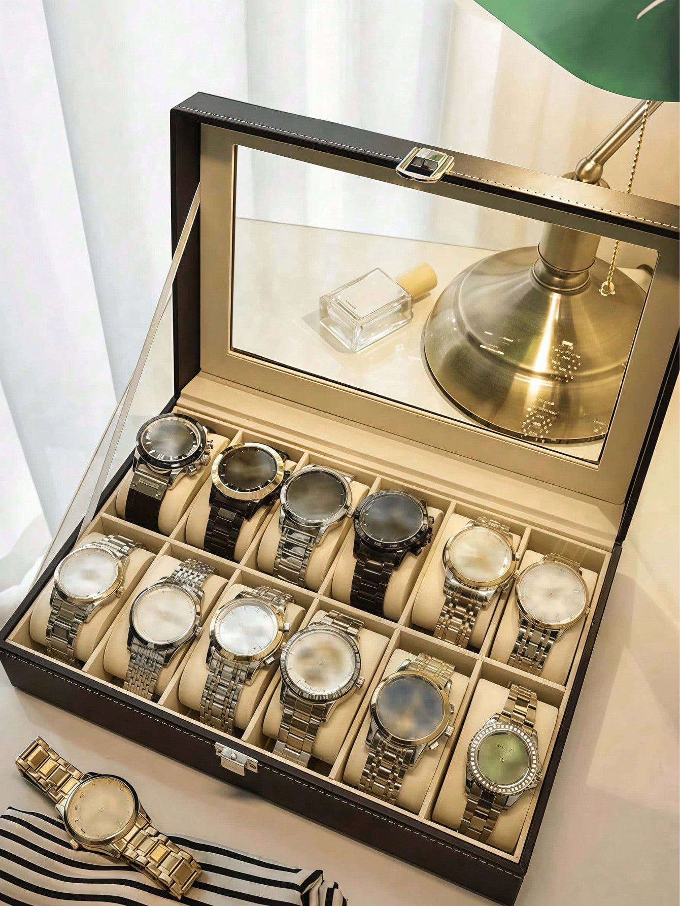 Boîte à montres en cuir avec s - Mystery Jewelry Jar Watches avis et prix