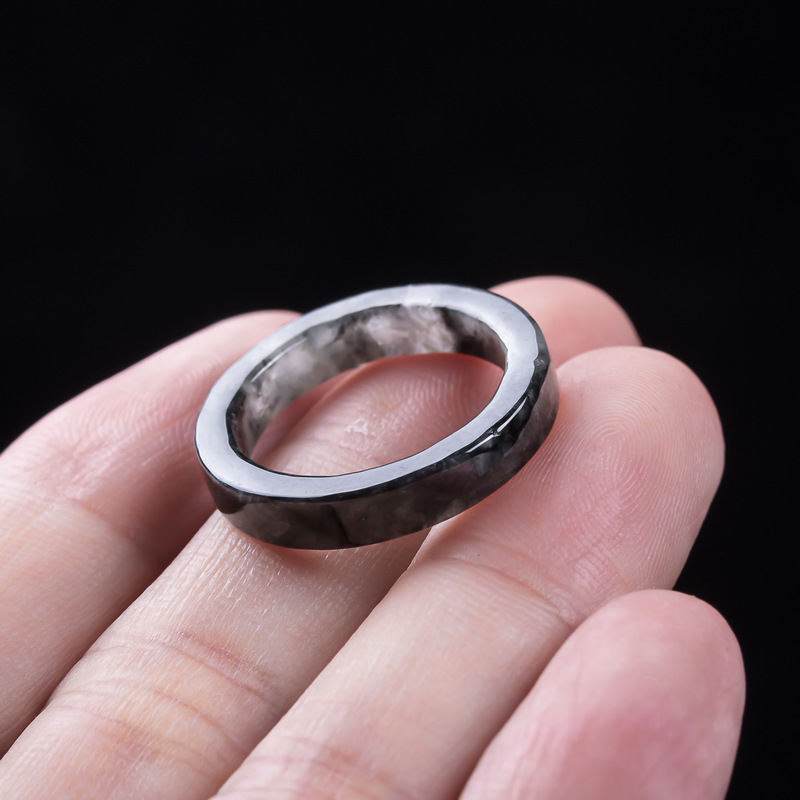 Bague en jadéite noire de Birm - Jewelry & Watches Sp Z Oo Janów Lubelski avis et prix